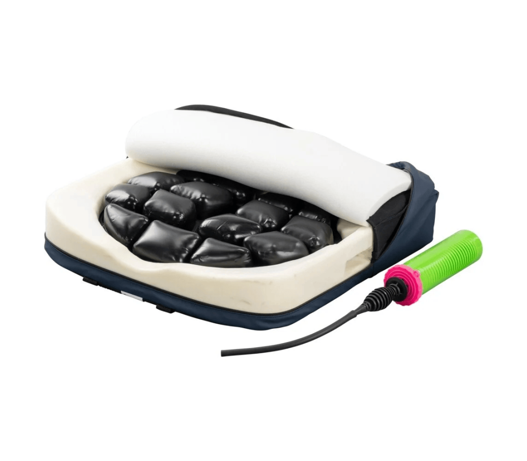 MultiMotion Ultra-care rolstoel luchtkussen open geritst met zicht op het luchtkussen